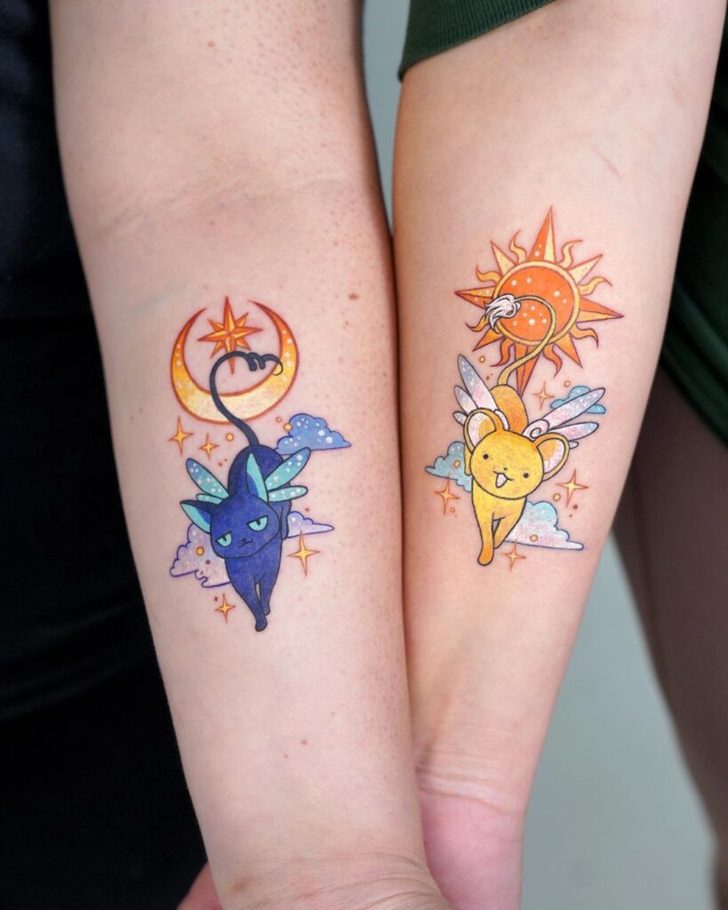 Bijpassende tattoos van maan en sterren