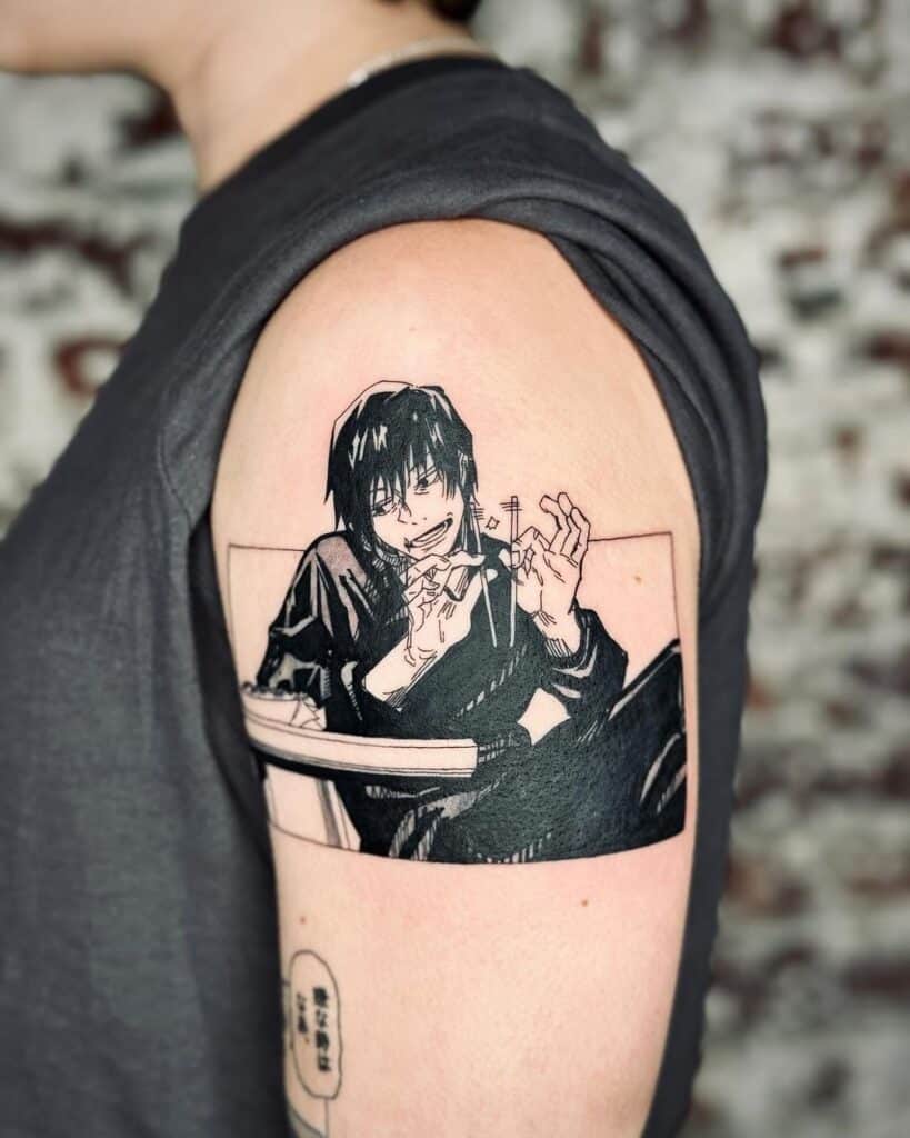 Anime schouder tattoo